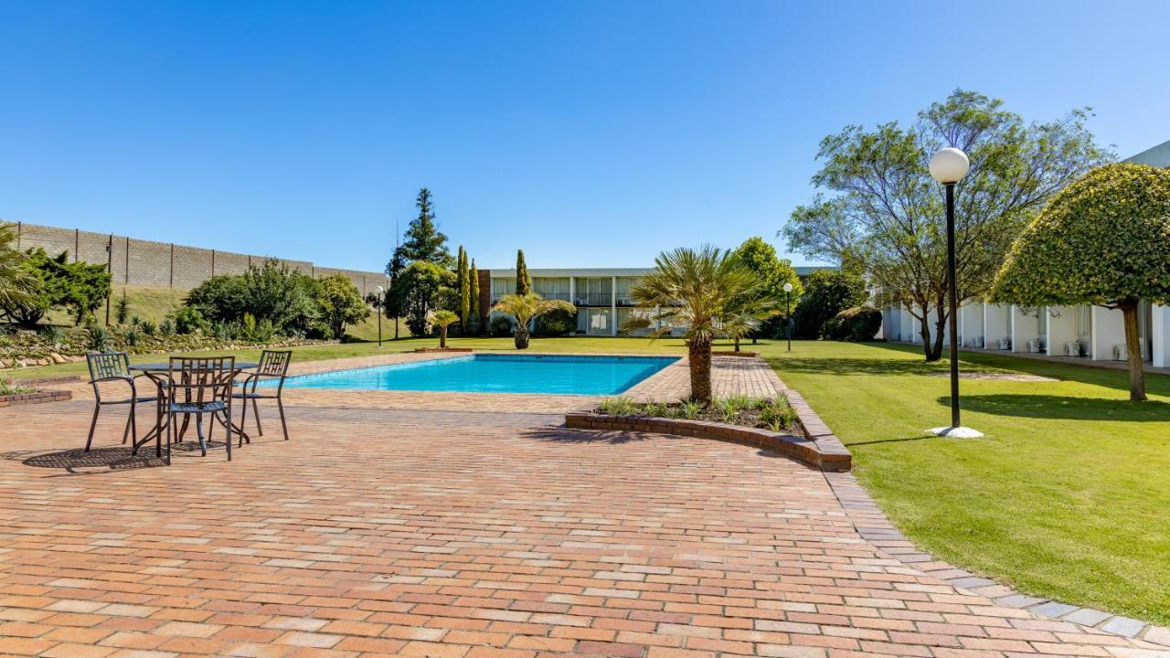 African Sky Harrismith Inn Ngoại thất bức ảnh